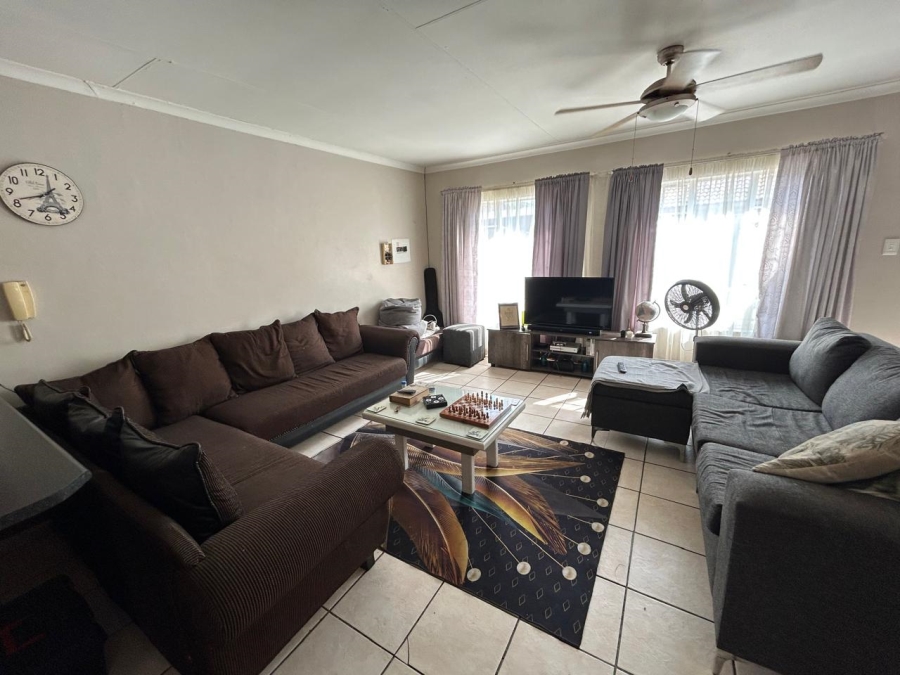 2 Bedroom Property for Sale in Brits North West